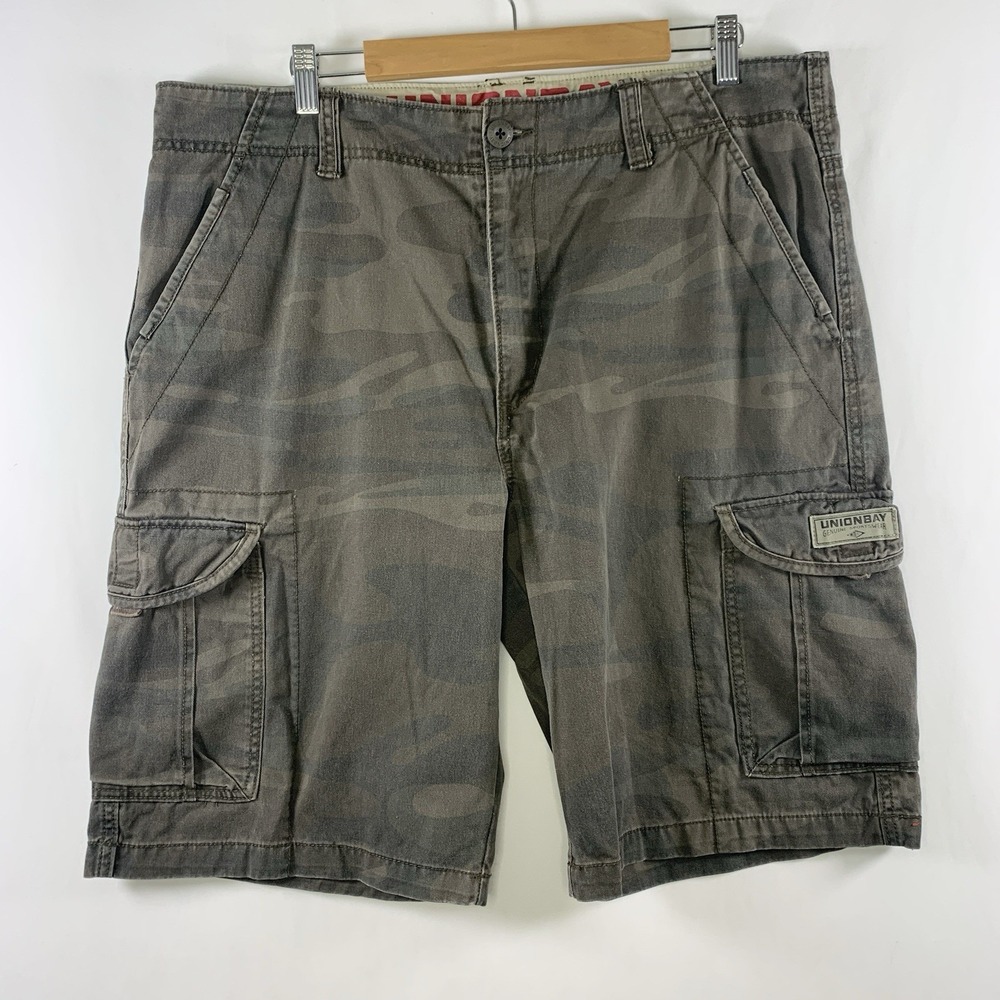 VTG 00s Union Bay Mens Y2K Cargo Camo Shorts Sz 38‎ Utility Grunge Street Cotton